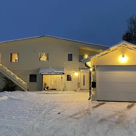 Explore Panorama View Villa Tromsø